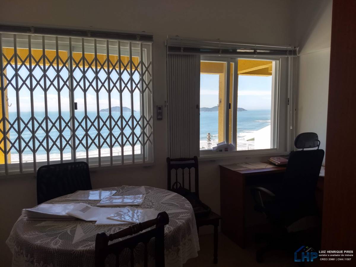 Casa para Venda no bairro Praia da Solidão