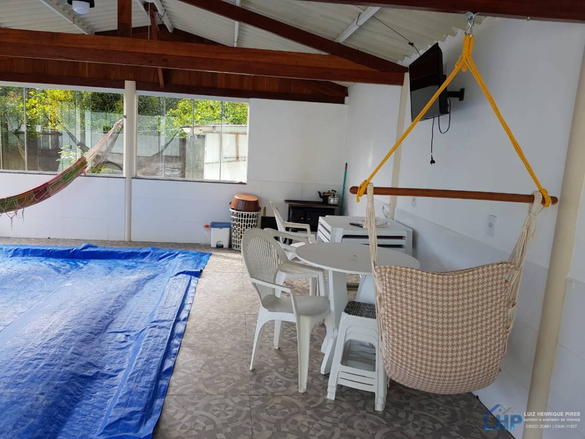 Casa para Venda no bairro Ribeirão da Ilha
