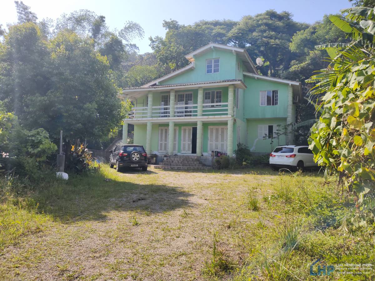Casa para Venda no bairro Costa de Cima