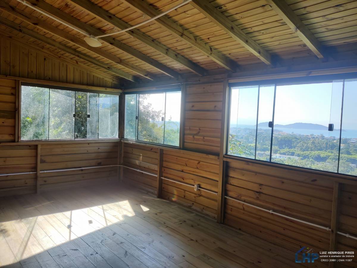 Casa para Venda no bairro Morro das Pedras