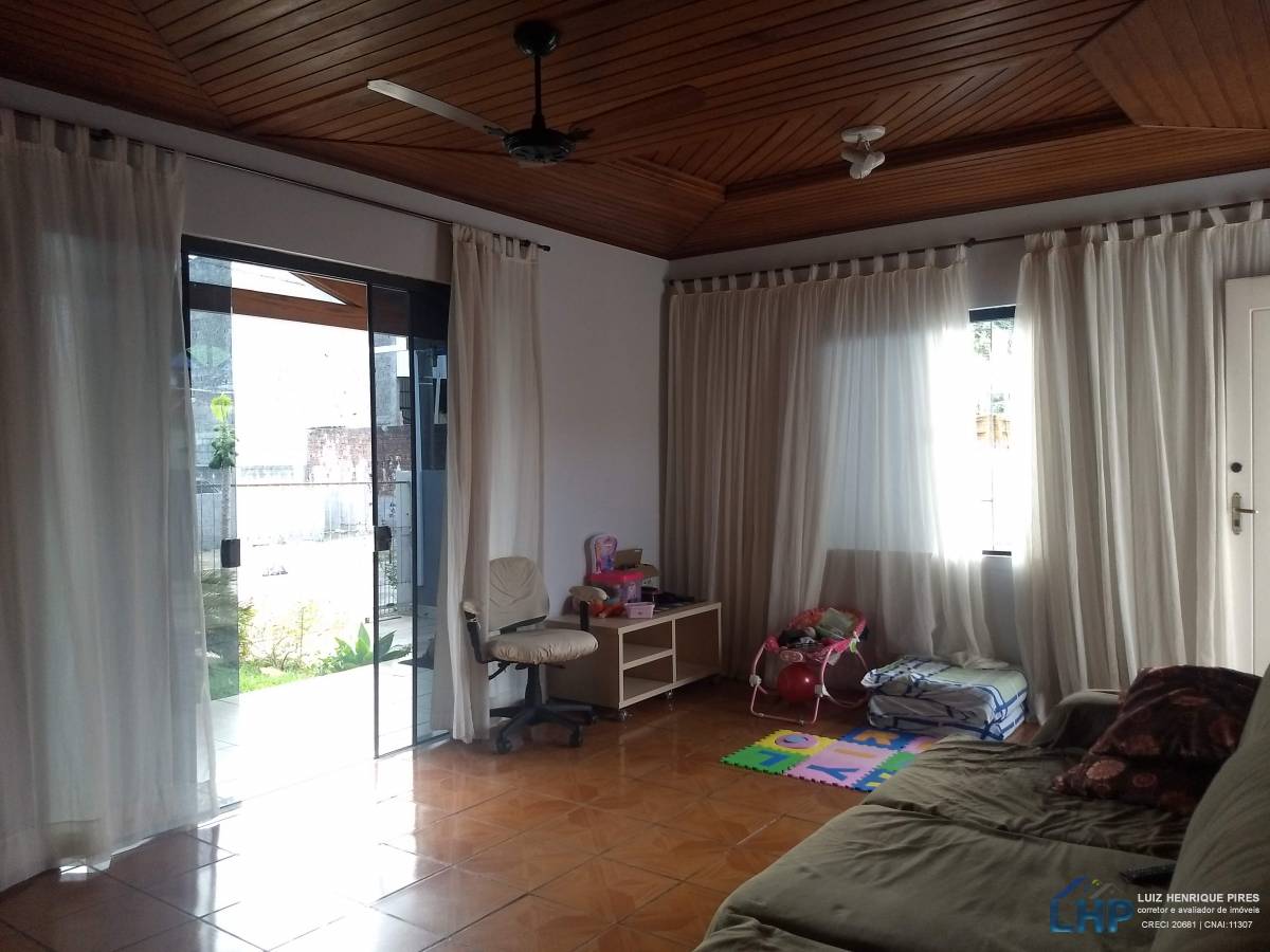 Casa para Venda no bairro Campeche Central