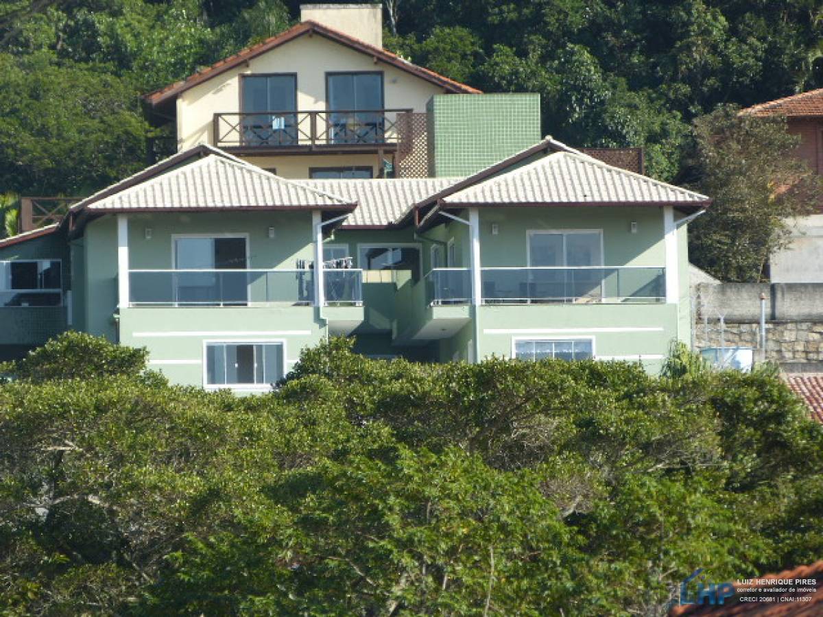 Pousada no bairro Armação do Pântano Sul em Florianópolis