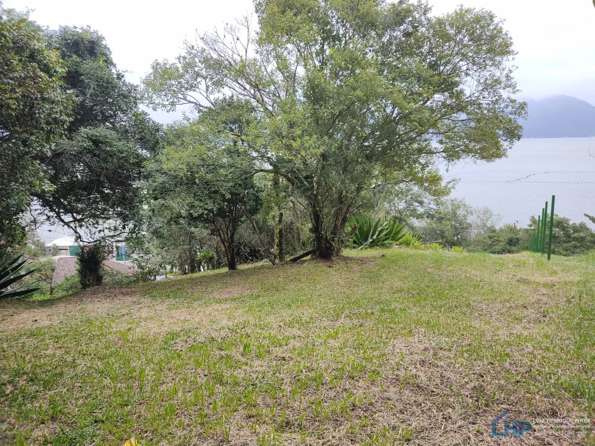 Terreno no bairro Costeira do Ribeirão em Florianópolis