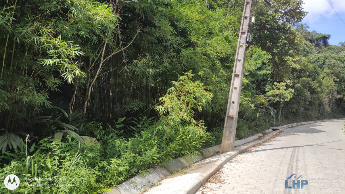 Terreno no bairro Costa de Dentro em Florianópolis