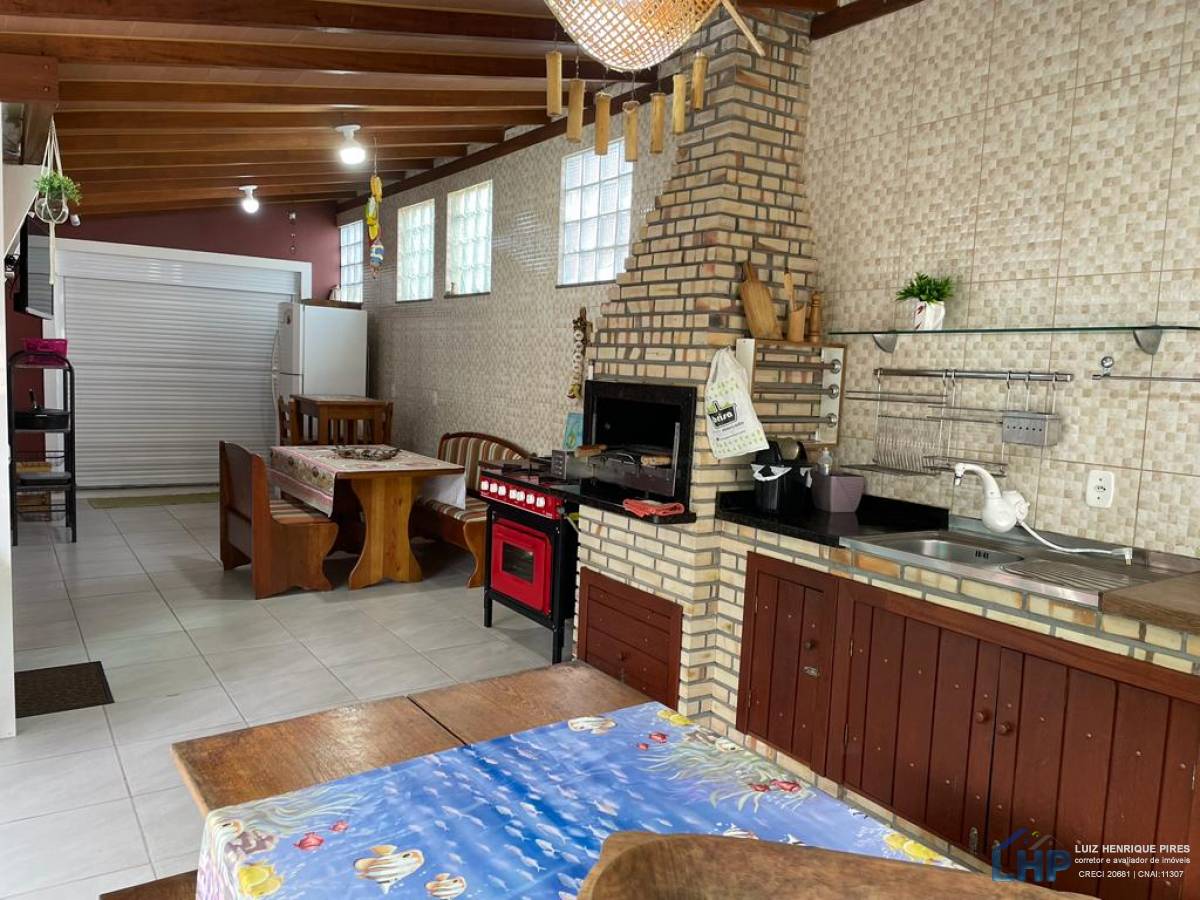 Casa para Venda no bairro Pinheira