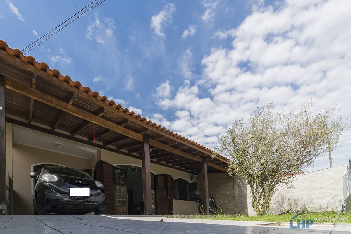 Casa para Venda no bairro Carianos