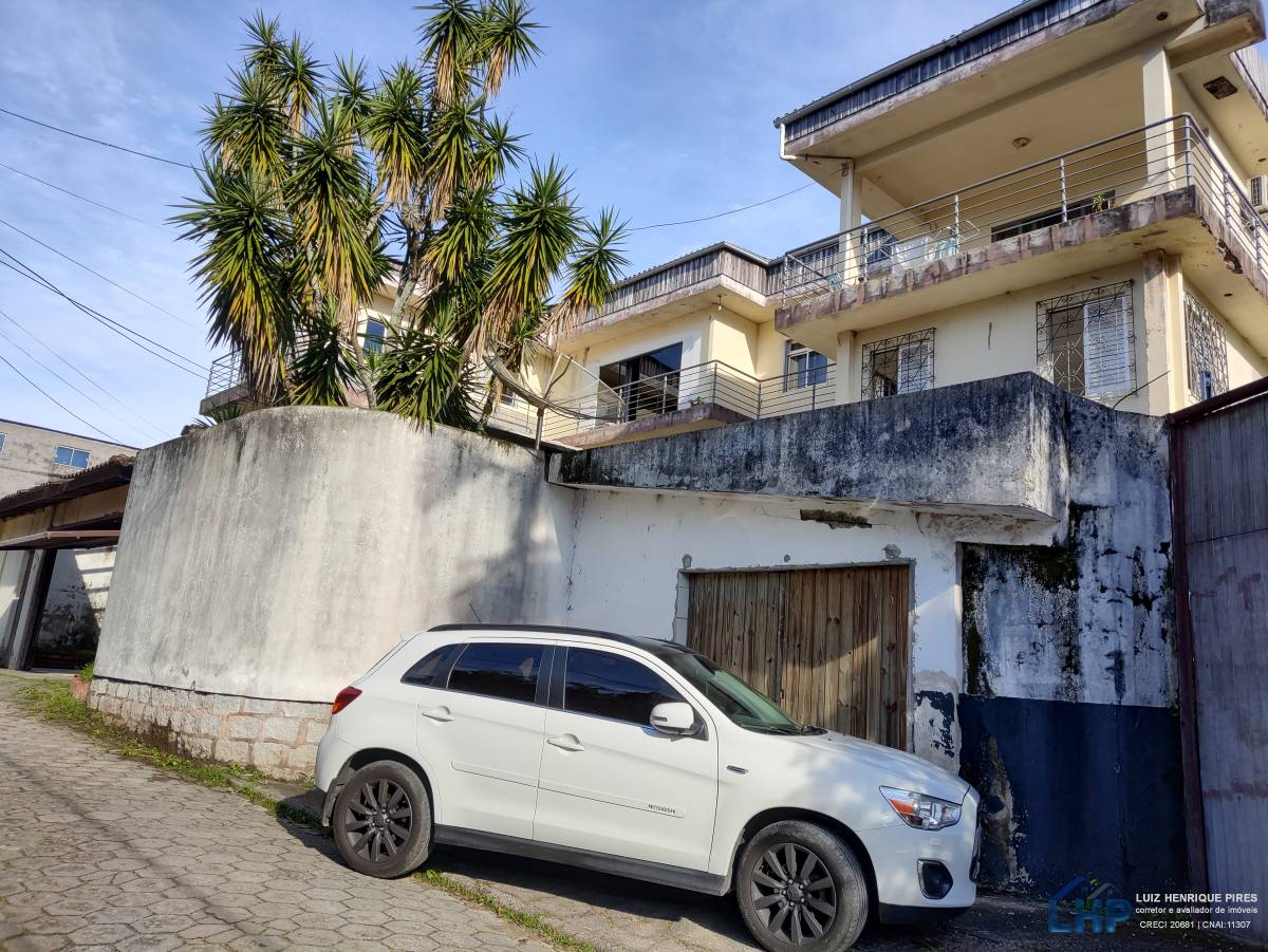 Apartamento no bairro Rio Tavares Central em Florianópolis